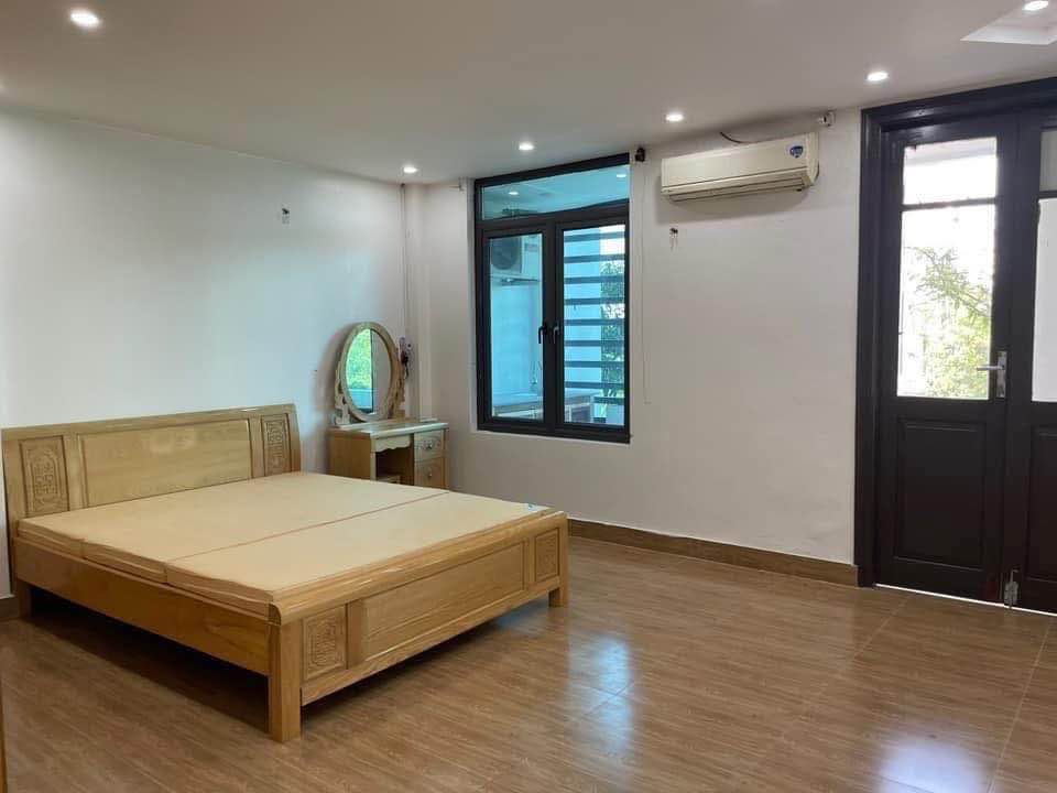 Phòng trọ Quang Trung 33m² giá 2.8 triệu - Tiện nghi đầy đủ, vào ở ngay!