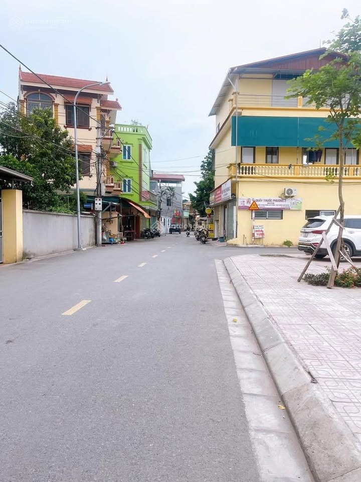 Đất nền Đặng Xá 86m² giá 6.5 tỷ - Vị trí đẹp, giao thông thuận lợi!