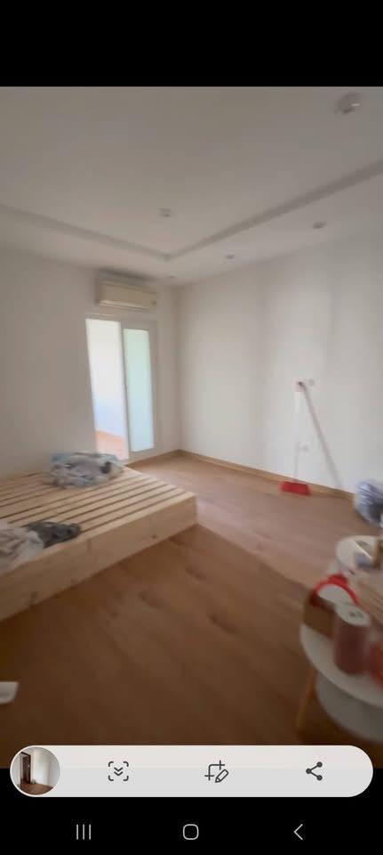 Căn hộ cho thuê tại khu Thanh Xuân Bắc 100m² giá 8 triệu - Nhà đẹp, thoáng mát!