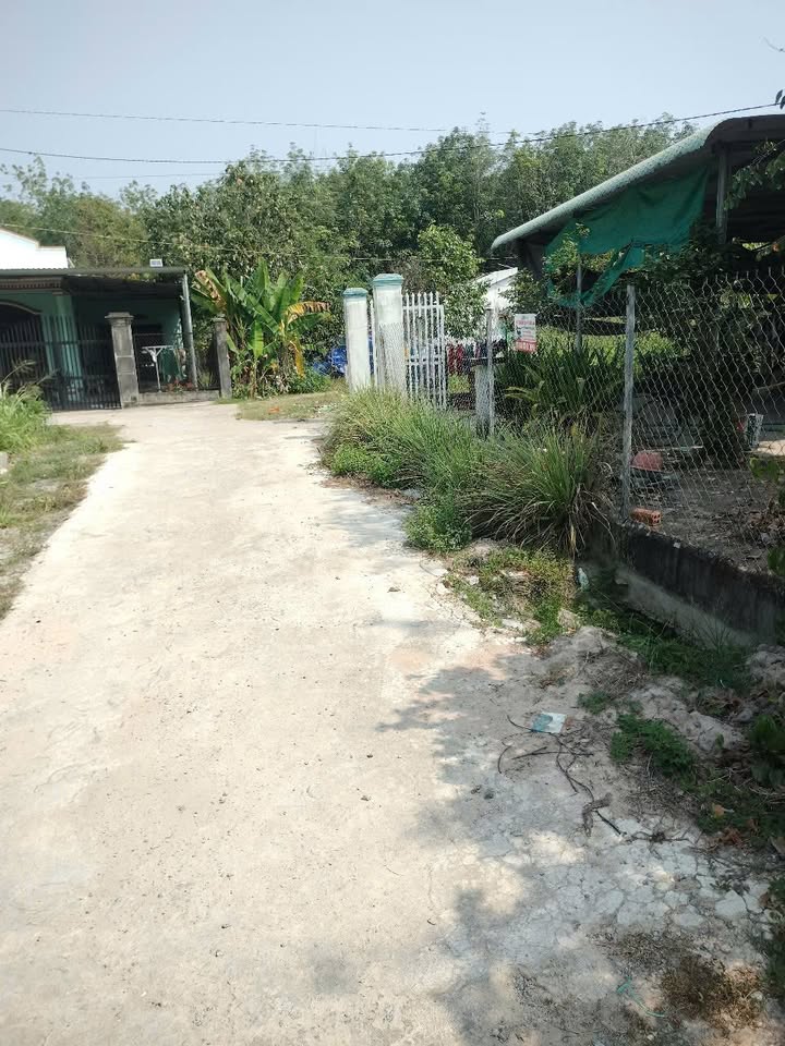 Đất nền Dầu Tiếng 1274m² giá 2 tỷ - Mặt tiền rộng, vị trí đắc địa!