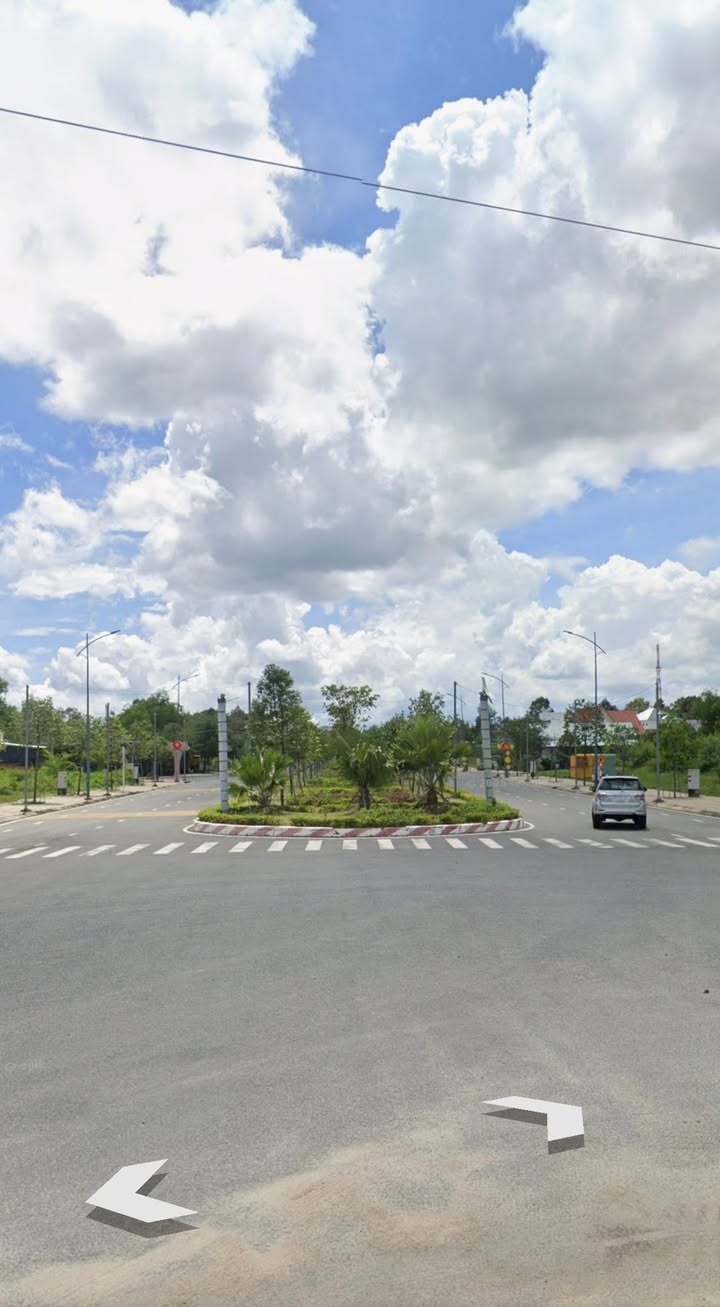 Nhà bán đường CMT8, Dầu Tiếng 176m² - Vị trí trung tâm, dân cư đông đúc!