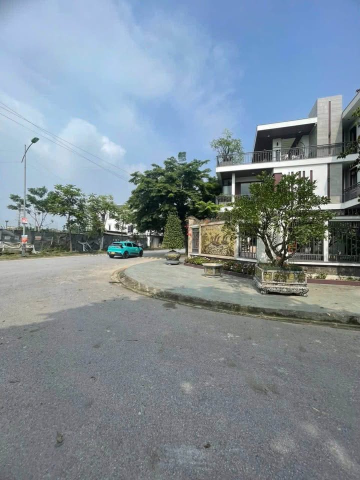 Đất nền khu đô thị Picenza Plaza Thái Nguyên 282.6m² giá 13.012 tỷ - Tiềm năng phát triển lớn!