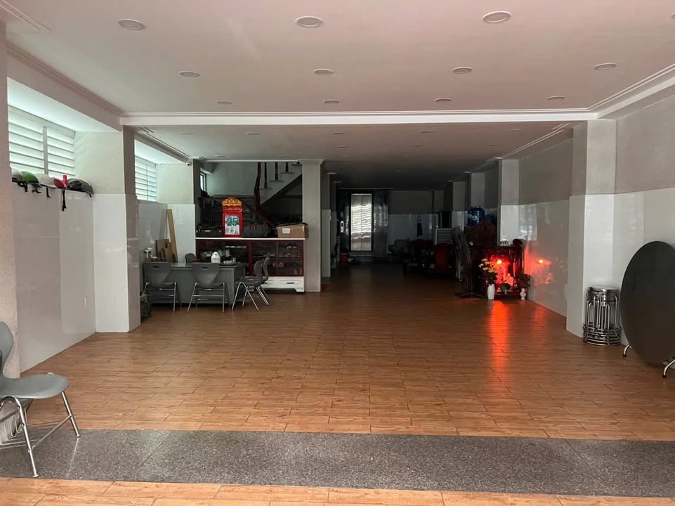 Nhà phố Sơn Kỳ 147m² giá 23.8 tỷ - Hẻm ô tô tránh, kinh doanh sầm uất!