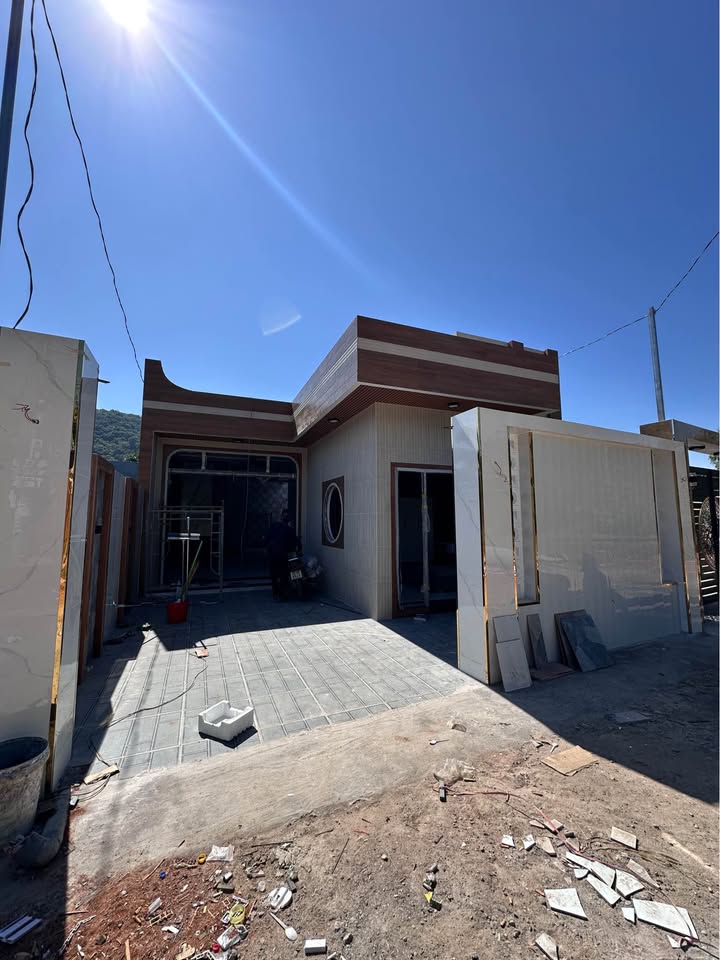 Nhà mới Phước Hưng, Long Điền 100m² giá 2.1 tỷ - Sẵn sàng vào ở ngay!