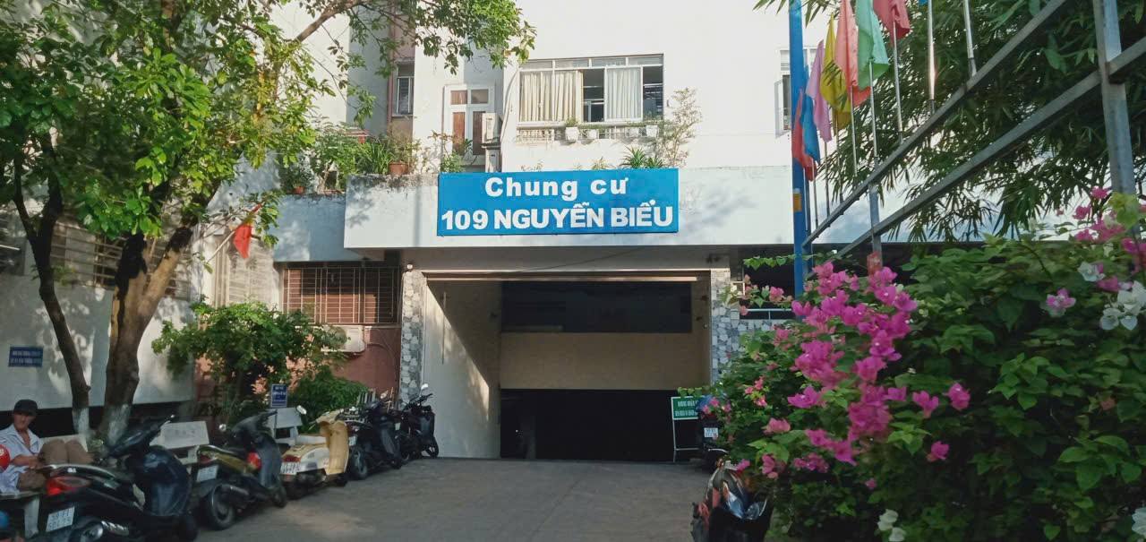 Căn hộ quận 5, 49.8m² giá 2.8 tỷ - Vị trí trung tâm, tiện ích đầy đủ!