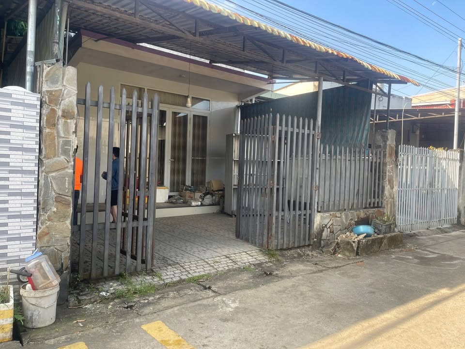 Nhà cấp 4 Ấp Lộc Hòa, Trảng Bom 184m² giá 2.5 tỷ - Sổ riêng thổ cư, gần KCN!