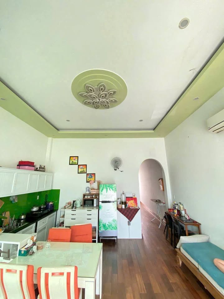 Nhà riêng Trảng Dài, Biên Hòa 102.5m² giá 2.4 tỷ - Pháp lý sổ hồng riêng, nội thất đầy đủ!