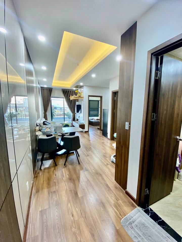 Căn hộ Luxcity Cẩm Bình 62m² giá 1.7 tỷ - Ban công rộng, đầy đủ nội thất!