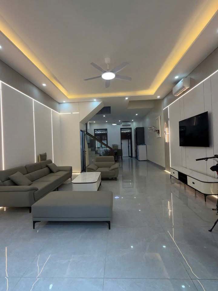 Căn hộ Thời Đại Vinhomes Ocean Park 75m² giá 12 tỷ - Hoàn thiện full 5 tầng!