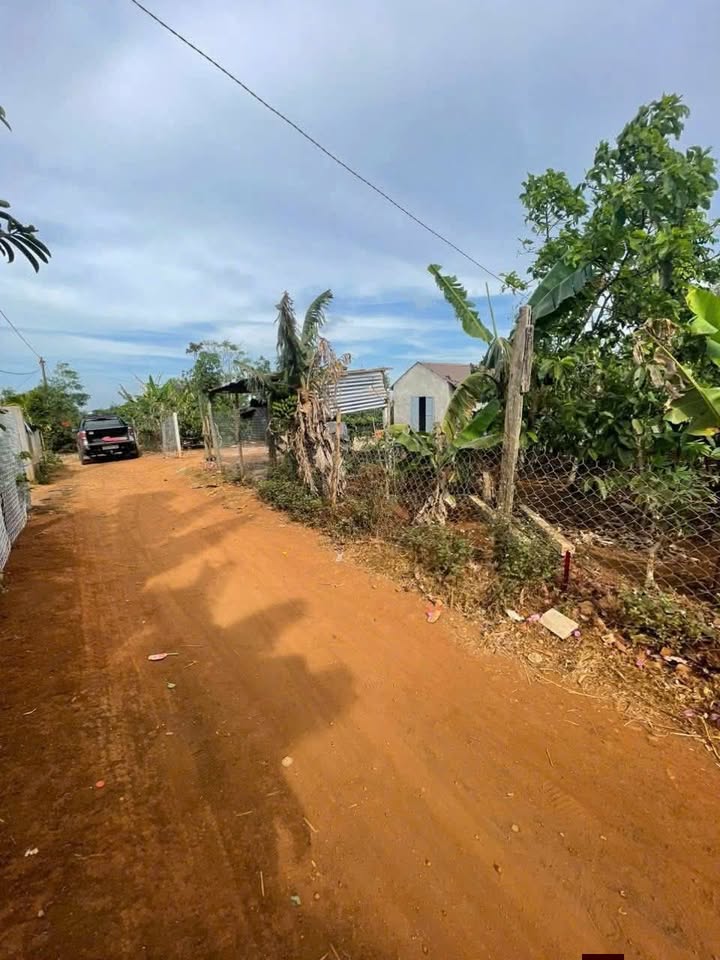 Bán đất hẻm Phùng Chí Kiên - Buôn Hồ 310m² giá 539 triệu - Sổ đỏ chính chủ!