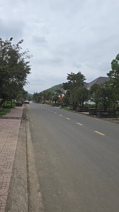 Đất nền M'Đrắk Đắk Lắk 176m² giá 1.76 tỷ - Đầu tư sinh lời ngay!