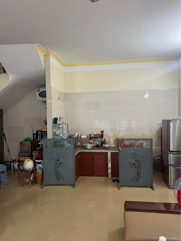 Nhà 2 tầng mặt phố Yết Kiêu Hạ Long 51m² giá 4.85 tỷ - Đầu tư kinh doanh sinh lời!