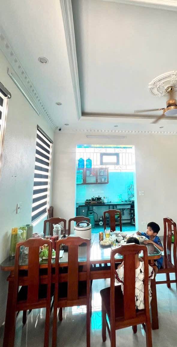 Biệt thự 5 tầng mặt tiền trung tâm Quảng Phú 93m² giá 6,8 tỷ - Thiết kế Châu Âu hiện đại!