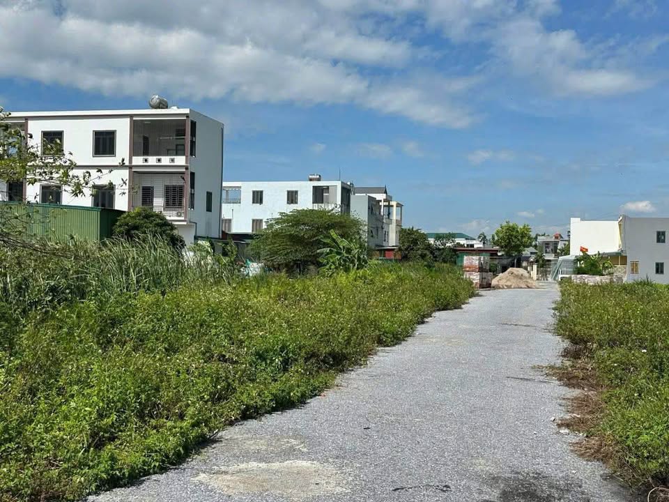 Đất nền Kiến Xương Thái Bình 105m² giá chỉ 1 tỷ - Cơ hội đầu tư tuyệt vời!