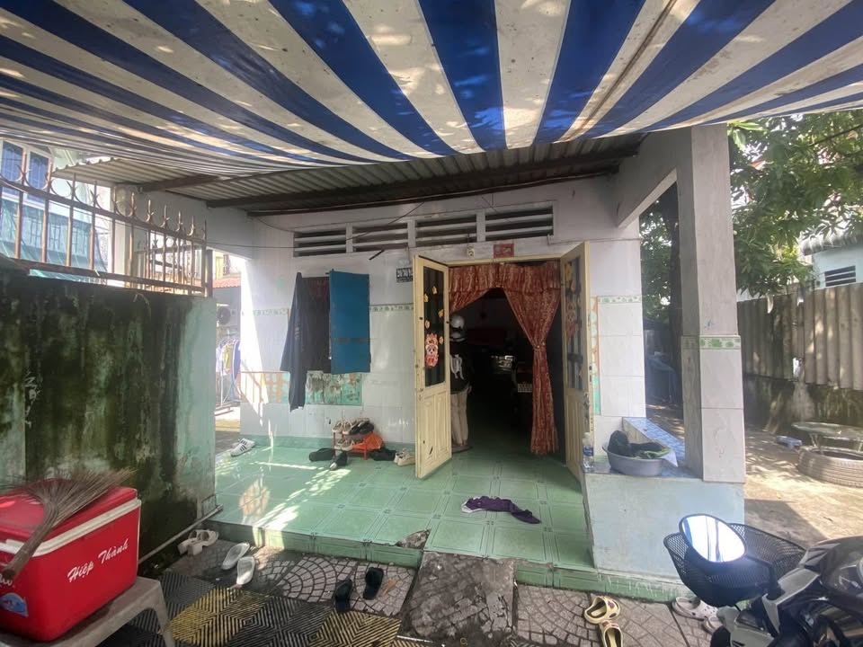 Căn hộ dịch vụ Thủ Đức 206m² giá 6 tỷ - Đầu tư sinh lời lý tưởng!