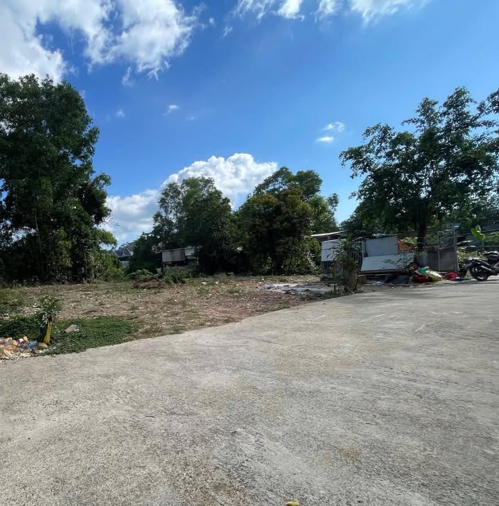 Đất nền 300m² tại Dương Đông, Phú Quốc giá 1.4 tỷ - Sổ đỏ chính chủ, thổ cư