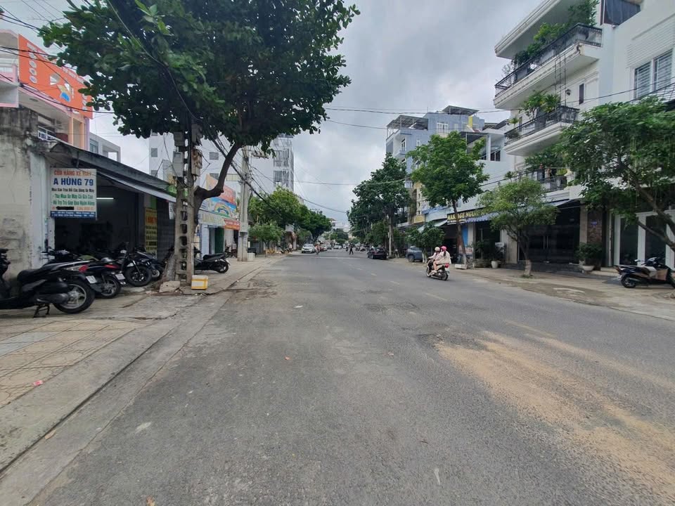 Bán nhà mặt tiền Dã Tượng, phường Nam, Cam Ranh 150m² giá 21.5 tỷ - Cơ hội đầu tư sinh lời!