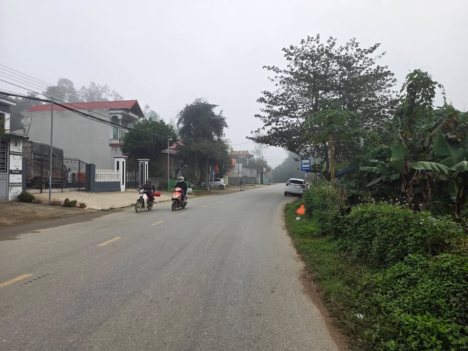 Đất thổ cư 200m² khu phố 11 Khải Xuân giá 2.4 tỷ - Đầu tư sinh lời ngay!