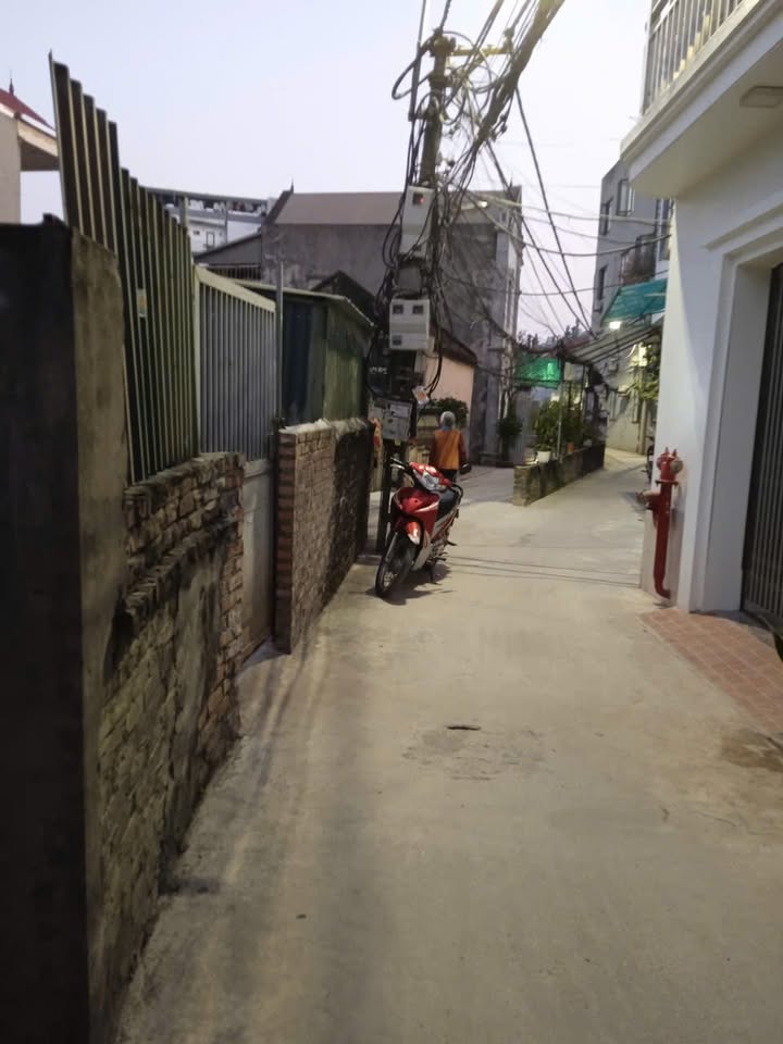 Bán nhà 5 tầng lô góc Miêu Nha Nam Từ Liêm 33m² giá 6.6 tỷ - Nở hậu, 3 mặt thoáng