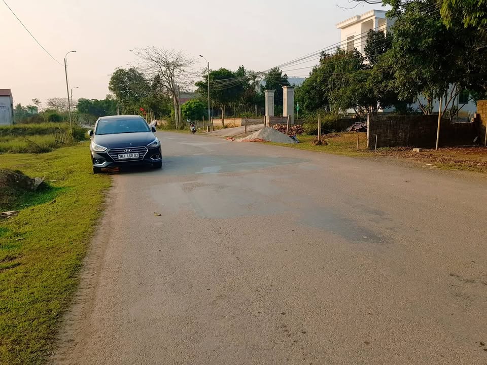 Đất thổ cư 300m² tại Kim Tân, Thanh Hóa - Giá chỉ 700 triệu!