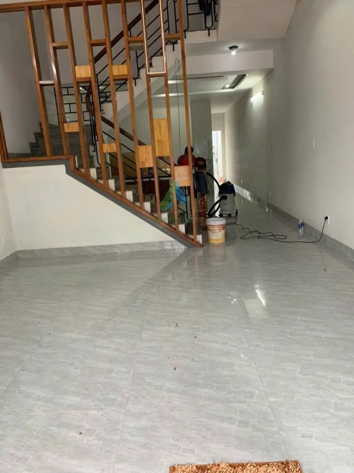 Nhà cho thuê 3 tầng Trương Quang Được, Hòa Xuân, 10 triệu/tháng - Vị trí lý tưởng vừa ở vừa kinh doanh!