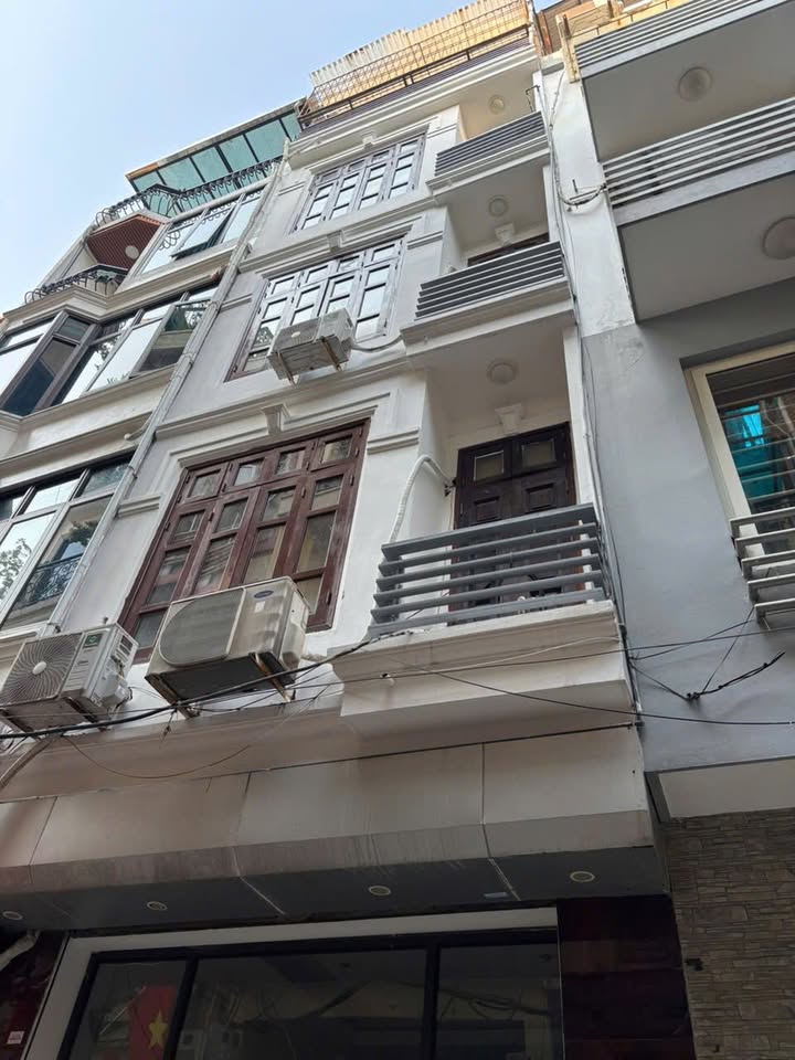 Nhà phố Ba Đình, Hà Nội 20m² giá 11.9 tỷ - Sổ đỏ chính chủ, ô tô vào tận nơi!