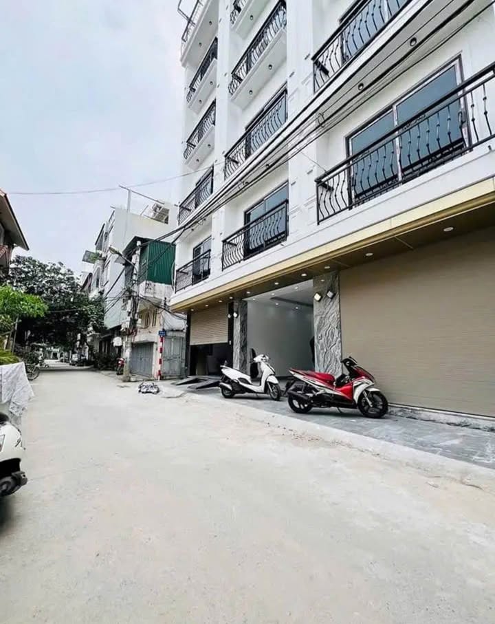 Nhà phố 6 tầng Lai Xá, Hoài Đức 39m² - Kinh doanh thuận lợi!