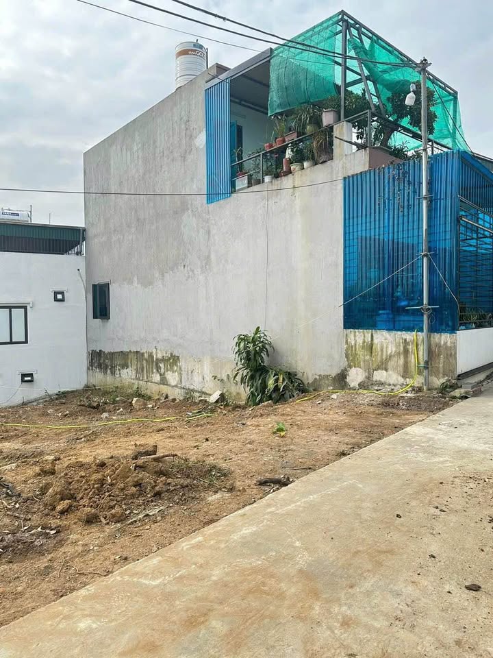 Đất nền Uông Bí - Thanh Sơn 86m² giá 899 triệu - Gần trung tâm tiện lợi!