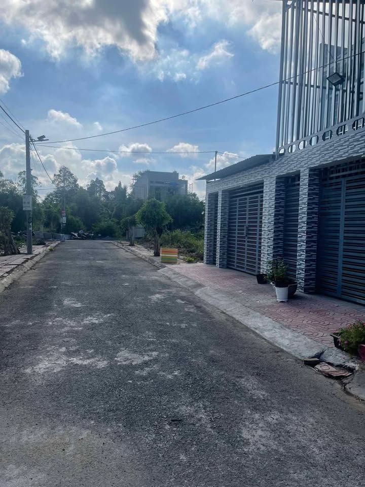 Nhà mặt tiền đường Bưu Điện, 80m² giá 2.15 tỷ - Sẵn sàng vào ở ngay!