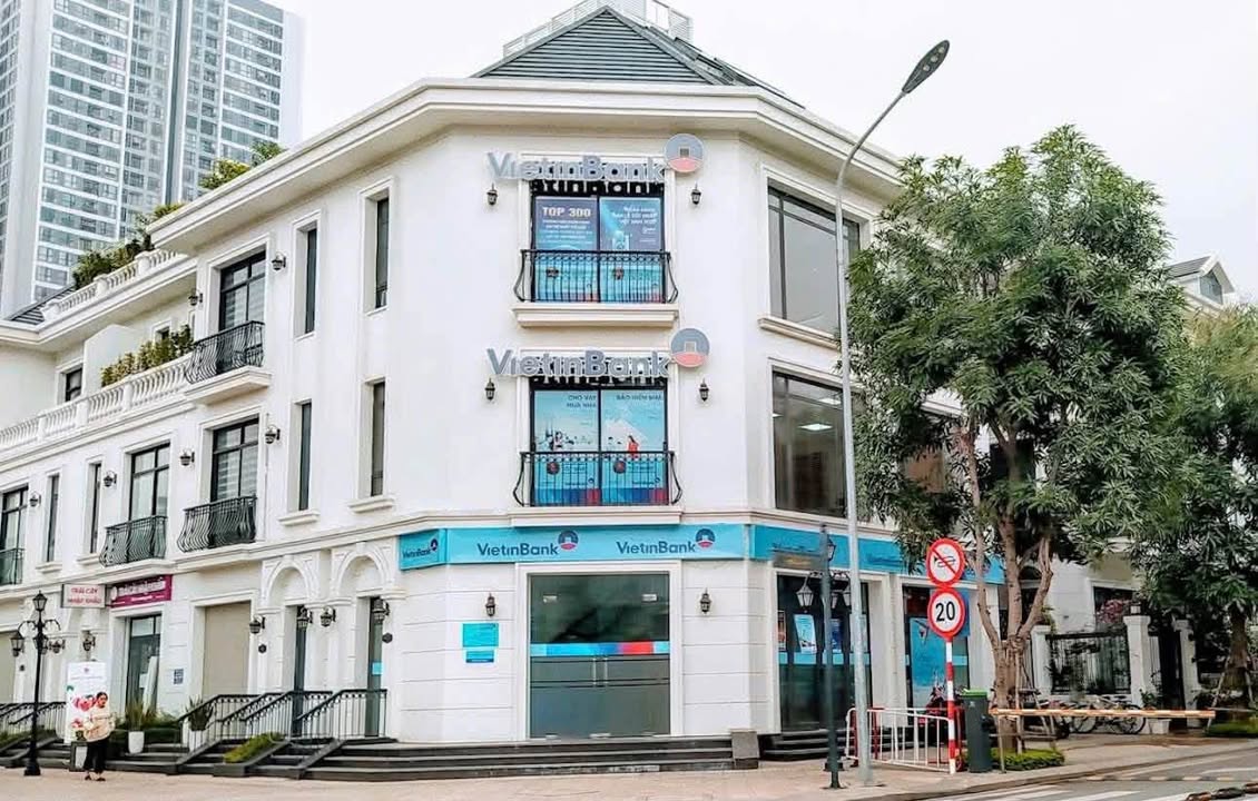 Cho thuê lô góc Vinhome Greenbay 320m² giá 60 triệu - Lợi thế mặt tiền 15m