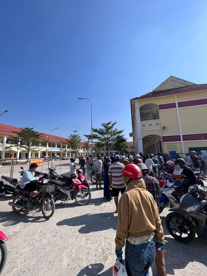 Đất thổ cư Đức Hòa 95m² giá chỉ 1.2 tỷ - Sổ đỏ chính chủ, cách trường học 50m!