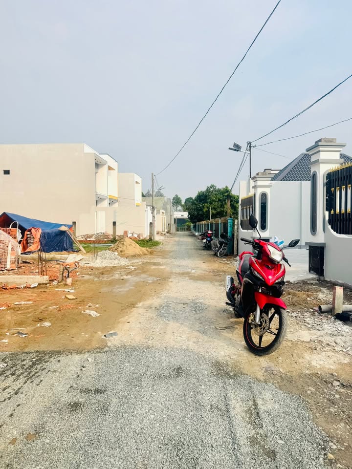 Nhà cấp 4 Cần Giuộc 307m² giá 3.1 tỷ - Chính chủ bán gấp!