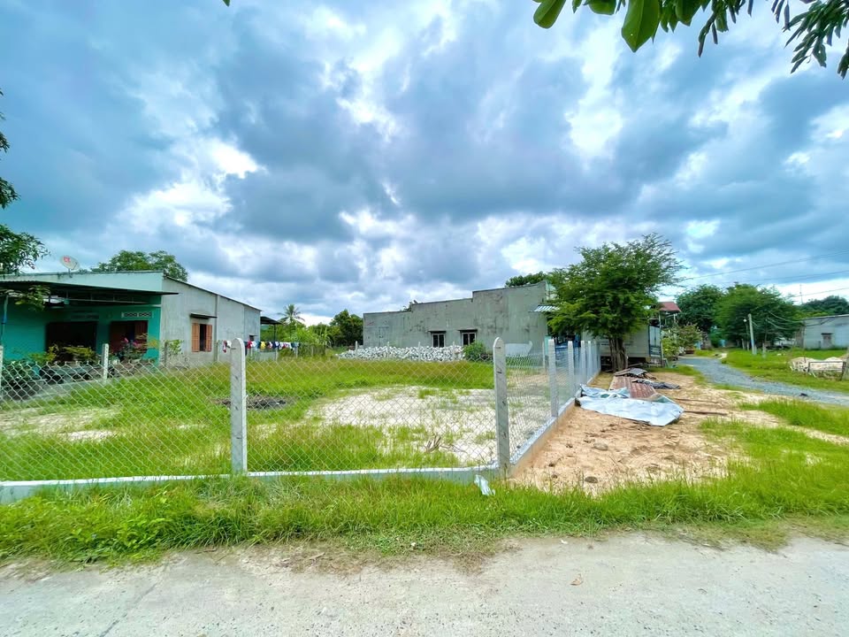 Đất thổ cư Cam Hiệp Nam 100m² giá 950 triệu - Đường rộng thoáng, quy hoạch an toàn!