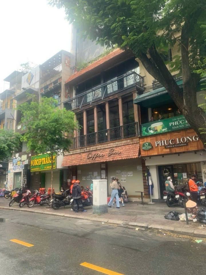 Cho thuê mặt tiền 44-46 Ngô Đức Kế, quận 1, diện tích 128m² - Vị trí đắc địa, kinh doanh thuận lợi!