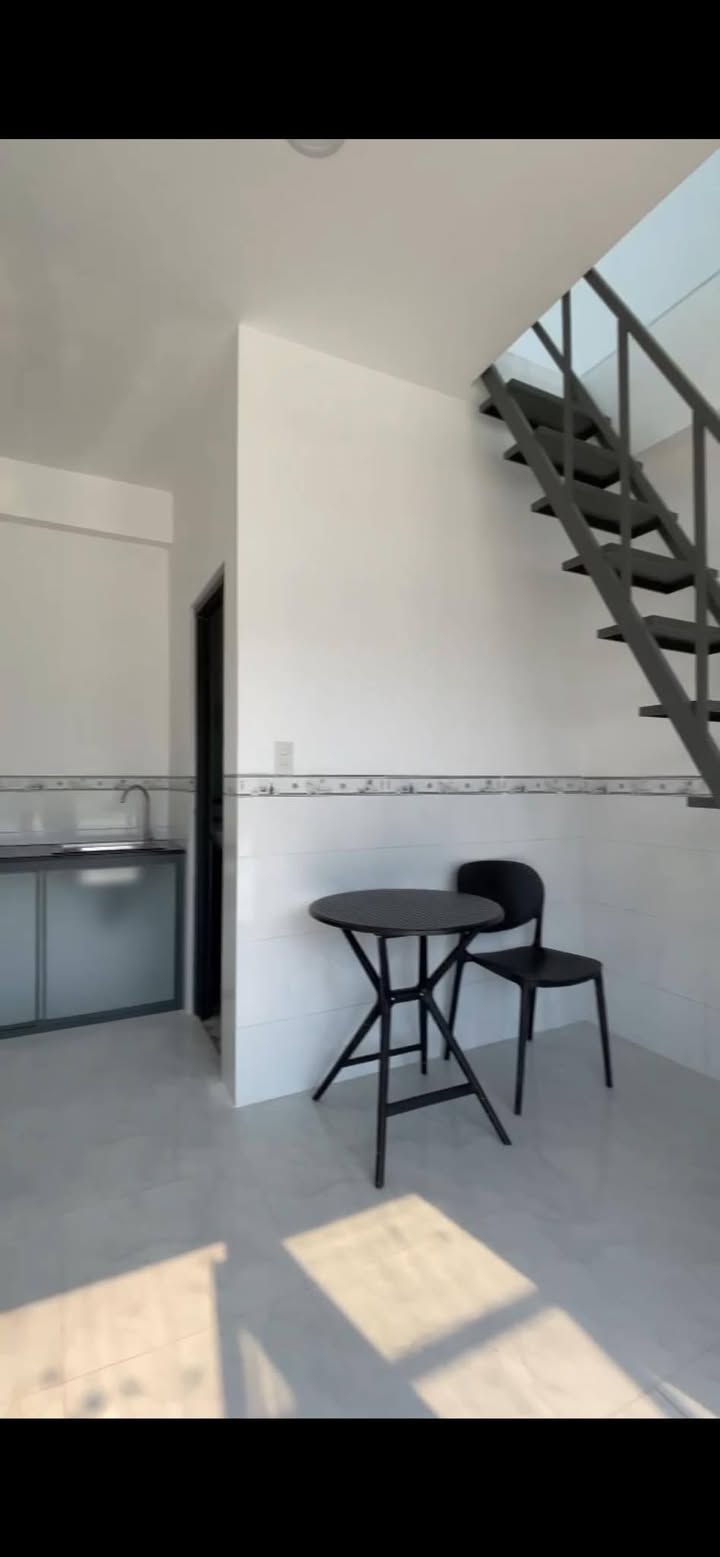 Phòng cho thuê mặt tiền đường Nguyễn Văn Cừ, Cần Thơ 36m² giá 4.5 triệu - Đối diện Bệnh viện Nhi Đồng!