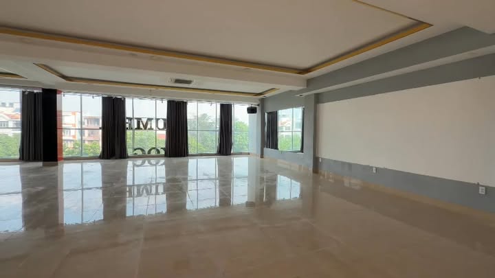 Cho thuê FrontHouse 480m² tại Vành Đai Trong, Bình Tân - Mặt tiền sầm uất, vị trí đắc địa!