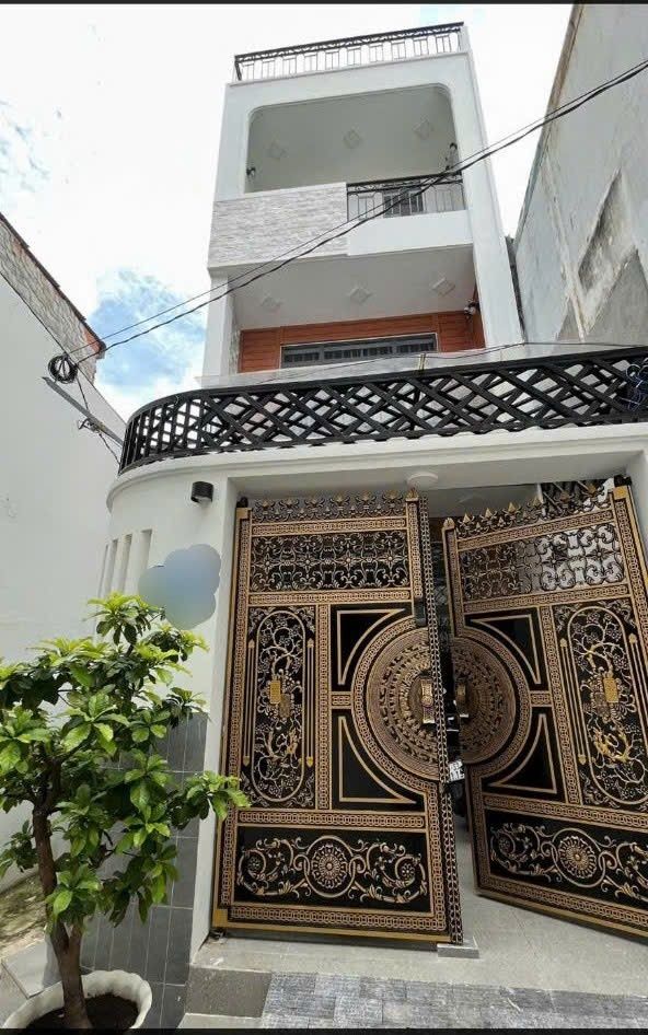 Bán nhà mới đẹp tại đường Liên tỉnh 5, Q8, diện tích 92m² giá 9.9 tỷ - Đầy đủ nội thất sang trọng!