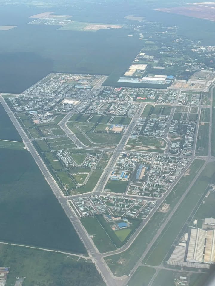 Lô đất 125m² khu Tái Định Cư Lộc An - Giá chỉ 2 tỷ, vị trí đẹp trên đường D10!