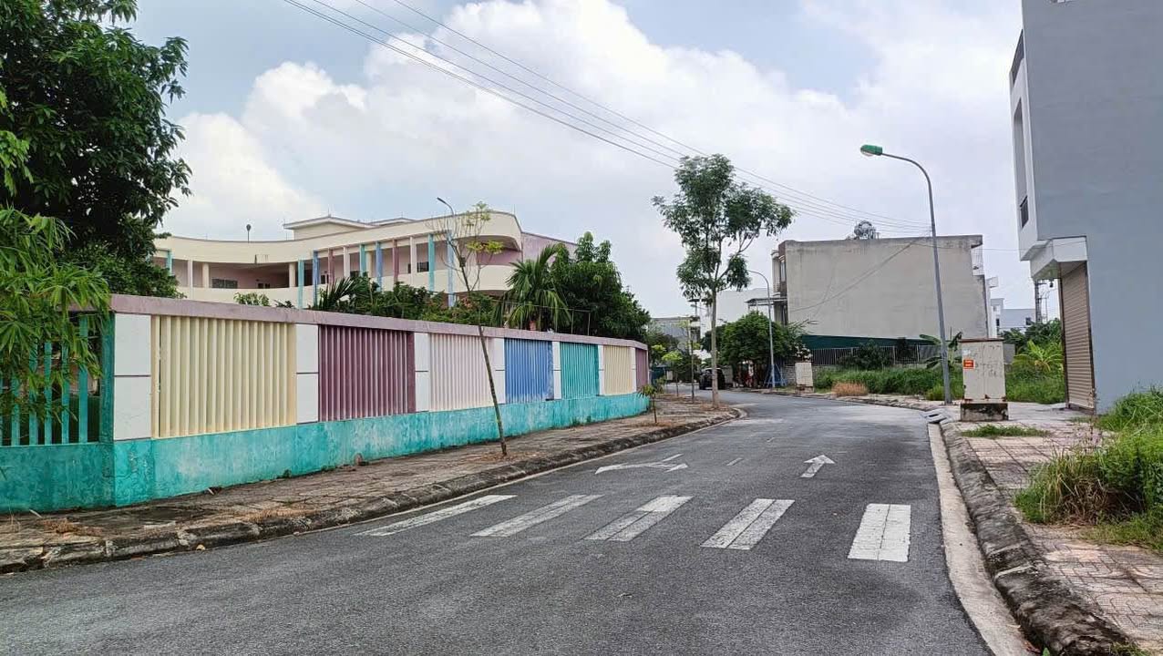 Đất nền Phú Xuân Thái Bình 108.4m² giá 3 tỷ - Lô góc đẹp, vỉa hè đồng bộ!