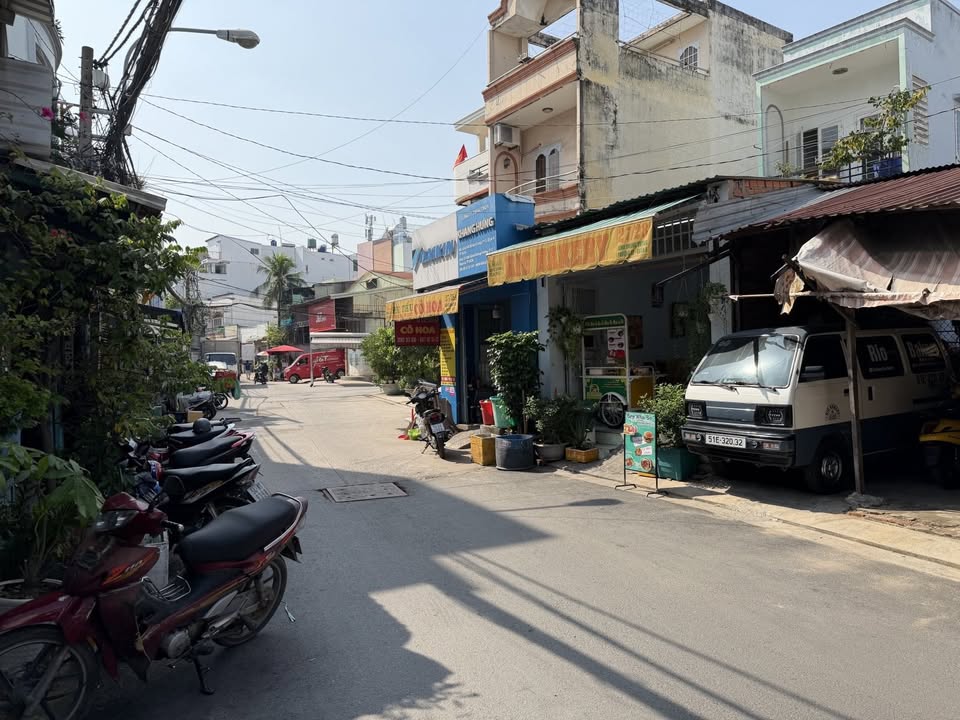 Nhà phố Kinh Dương Vương Quận 6 102.9m² giá 7 tỷ - Đầu tư sinh lời ngay!