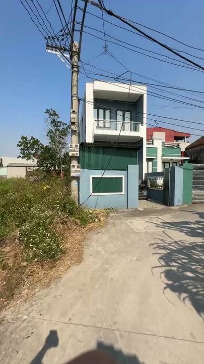 Nhà 2 tầng Hòa Phong, Mỹ Hào 100m² giá chỉ 2 tỷ - Sẵn nội thất chỉ việc ở ngay!