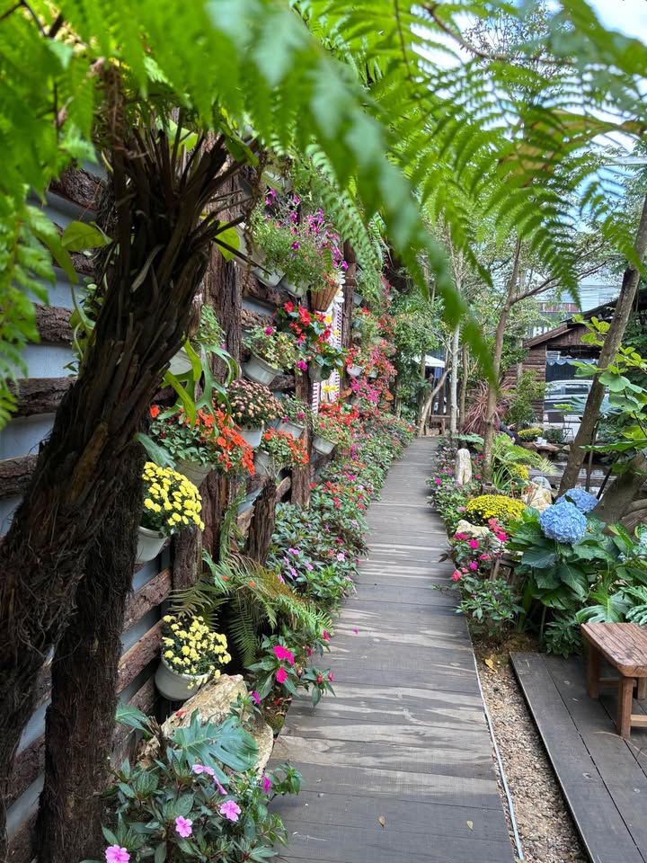 Nhà 4 tầng mặt tiền Nguyễn Hoàng, 85m² giá 18.9 tỷ - Đầu tư sinh lời ngay!