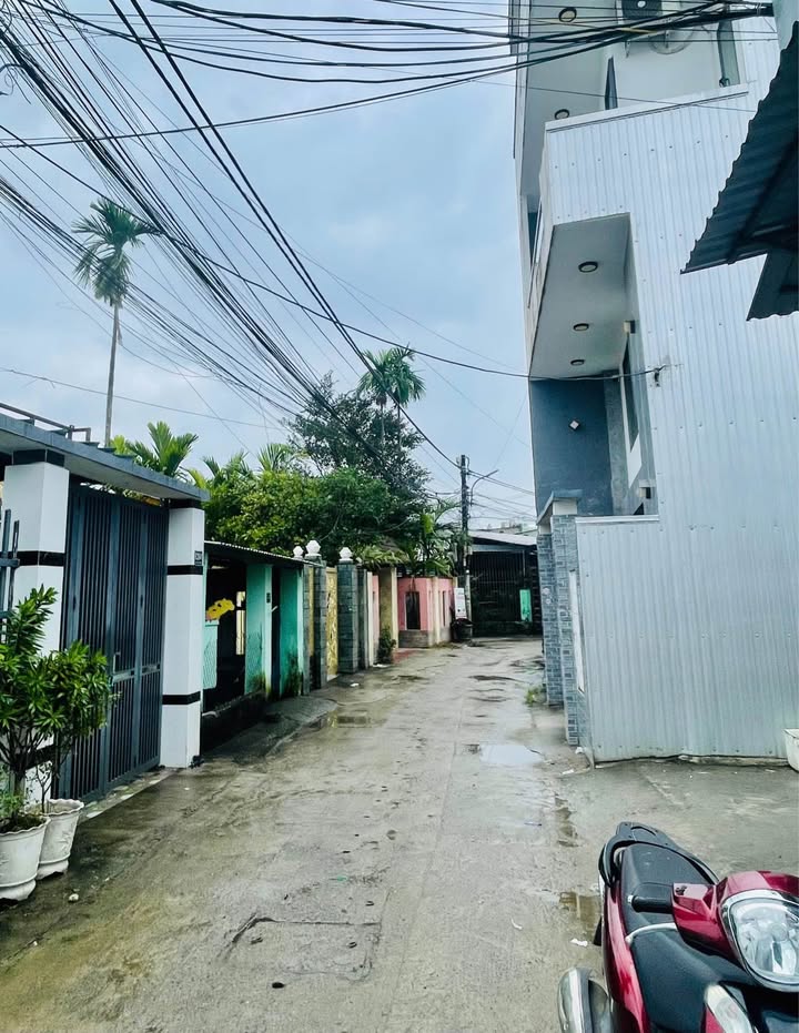 Đất nền Liên Chiểu Đà Nẵng 62m² giá 2 tỷ - Sổ đỏ chính chủ, thuận tiện giao thông!