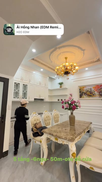 Nhà 5 tầng Thịnh Quang 50m² giá 20 tỷ - Full nội thất sang trọng!