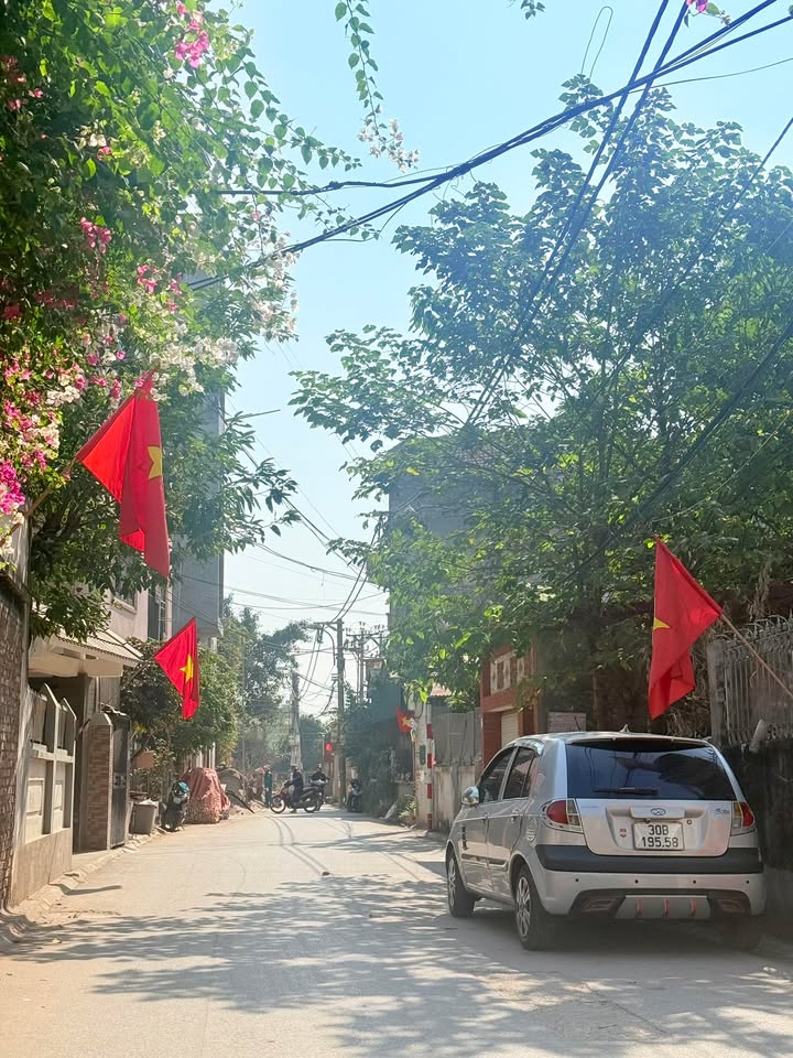 Nhà riêng Cổ Bi, Gia Lâm 40m² giá 6.1 tỷ - Kinh doanh đỉnh, giao dịch ngay!