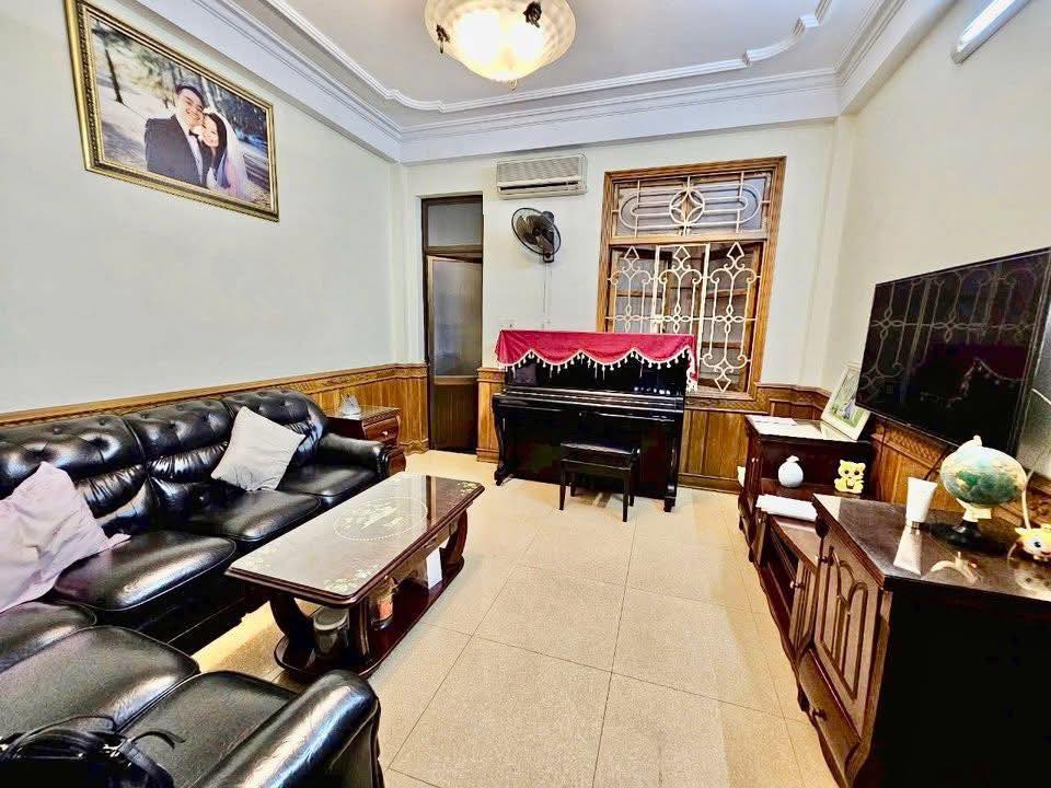 Nhà mặt đường Mê Linh, quận Lê Chân, Hải Phòng 68m² giá 14.6 tỷ - Tiềm năng sinh lời lớn!