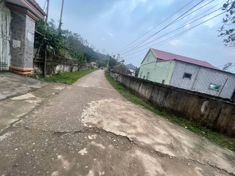 Đất bán xóm 5 Nam Lĩnh, 178m² - Mặt tiền 8m, Giá thỏa thuận!