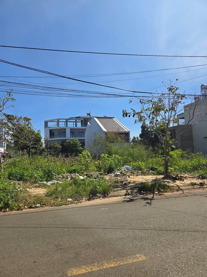 Đất nền mặt tiền Mê Linh, Lâm Hà 90m² giá 4.5 tỷ - Vị trí đắc địa gần công viên!