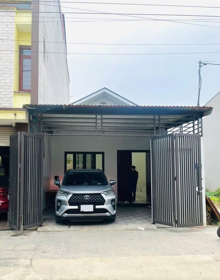 Nhà cấp 4 phường Túc Duyên 2PN 2VS - Full đồ, ô tô đỗ trong nhà!