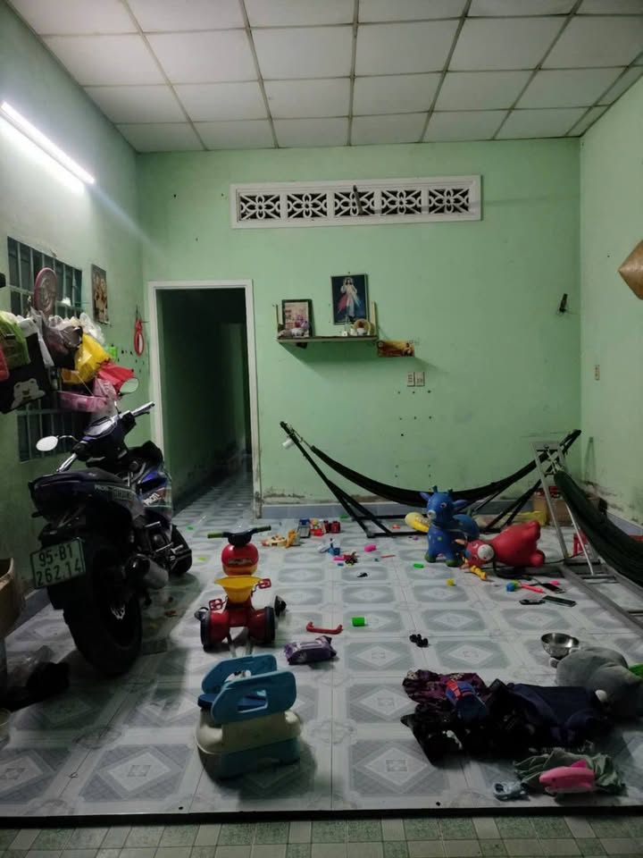Nhà cấp 4 Tân Hiệp, Dĩ An 66m² giá 950 triệu - Bán gấp về quê!